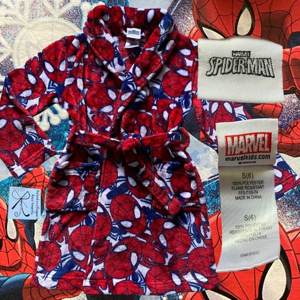 Marvel Spider-Man Pajama Sleepwear Soft June 2016 Robe Kids Sz 6